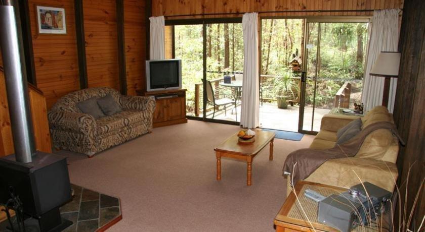 Springbrook Mountain Chalets Bagian luar foto