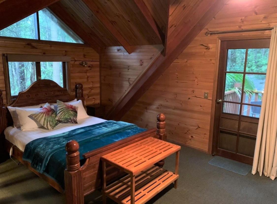 Springbrook Mountain Chalets Bagian luar foto